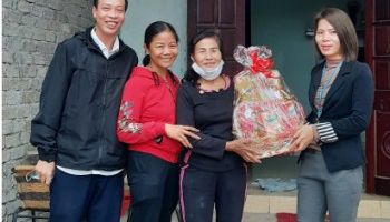 Trao quà Tết Tân Sửu 2021